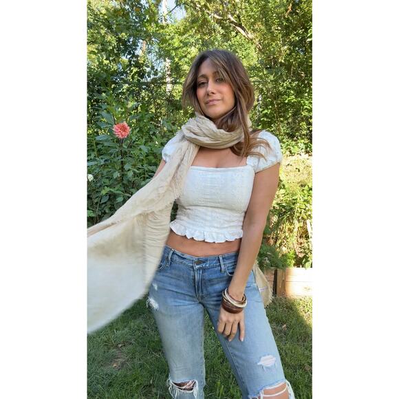 Saltwater Luxe Embroidered Puff-Sleeve Top - Picture 5 of 9